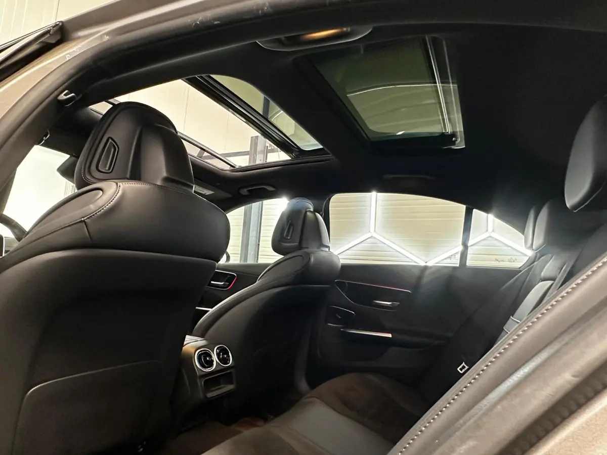 300 e AMG Line Pano,Carbon,360 Cam,Burmester,ACC
