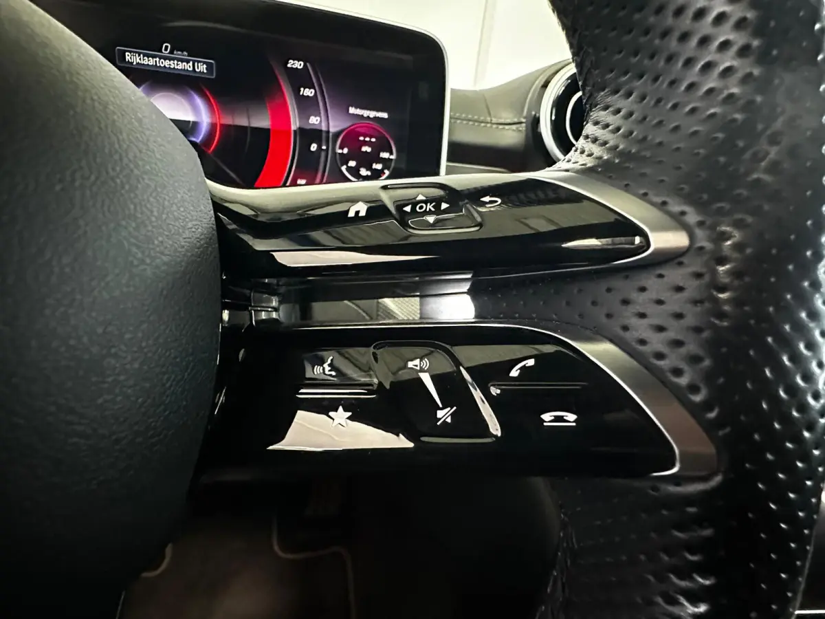 300 e AMG Line Pano,Carbon,360 Cam,Burmester,ACC
