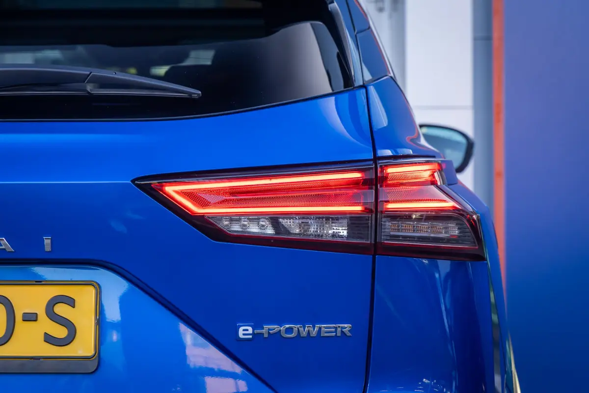 1.5 e-Power Business Design | Trekhaak | Stoelverwarming | 360 Camera | Achteruitrijcamera | Apple Carplay/Android Auto | Panoramadak Elek. | Achteruitrijcamera | Apple Carplay/Android Auto|