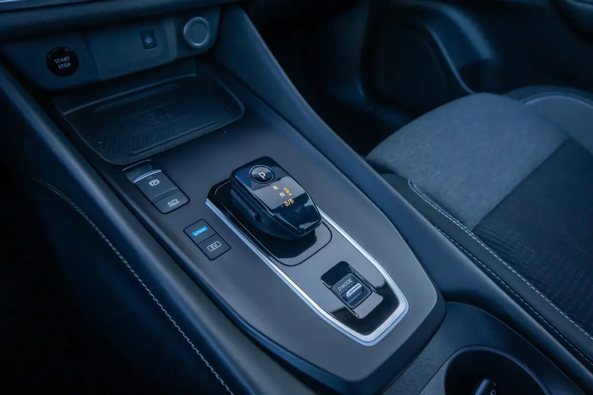 1.5 e-Power Business Design | Trekhaak | Stoelverwarming | 360 Camera | Achteruitrijcamera | Apple Carplay/Android Auto | Panoramadak Elek. | Achteruitrijcamera | Apple Carplay/Android Auto|