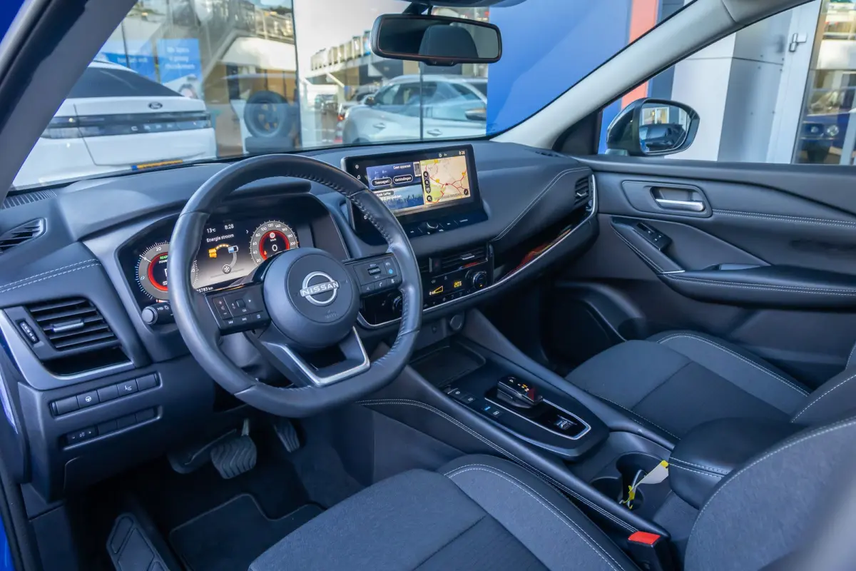 1.5 e-Power Business Design | Trekhaak | Stoelverwarming | 360 Camera | Achteruitrijcamera | Apple Carplay/Android Auto | Panoramadak Elek. | Achteruitrijcamera | Apple Carplay/Android Auto|
