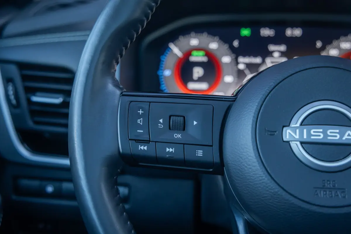 1.5 e-Power Business Design | Trekhaak | Stoelverwarming | 360 Camera | Achteruitrijcamera | Apple Carplay/Android Auto | Panoramadak Elek. | Achteruitrijcamera | Apple Carplay/Android Auto|
