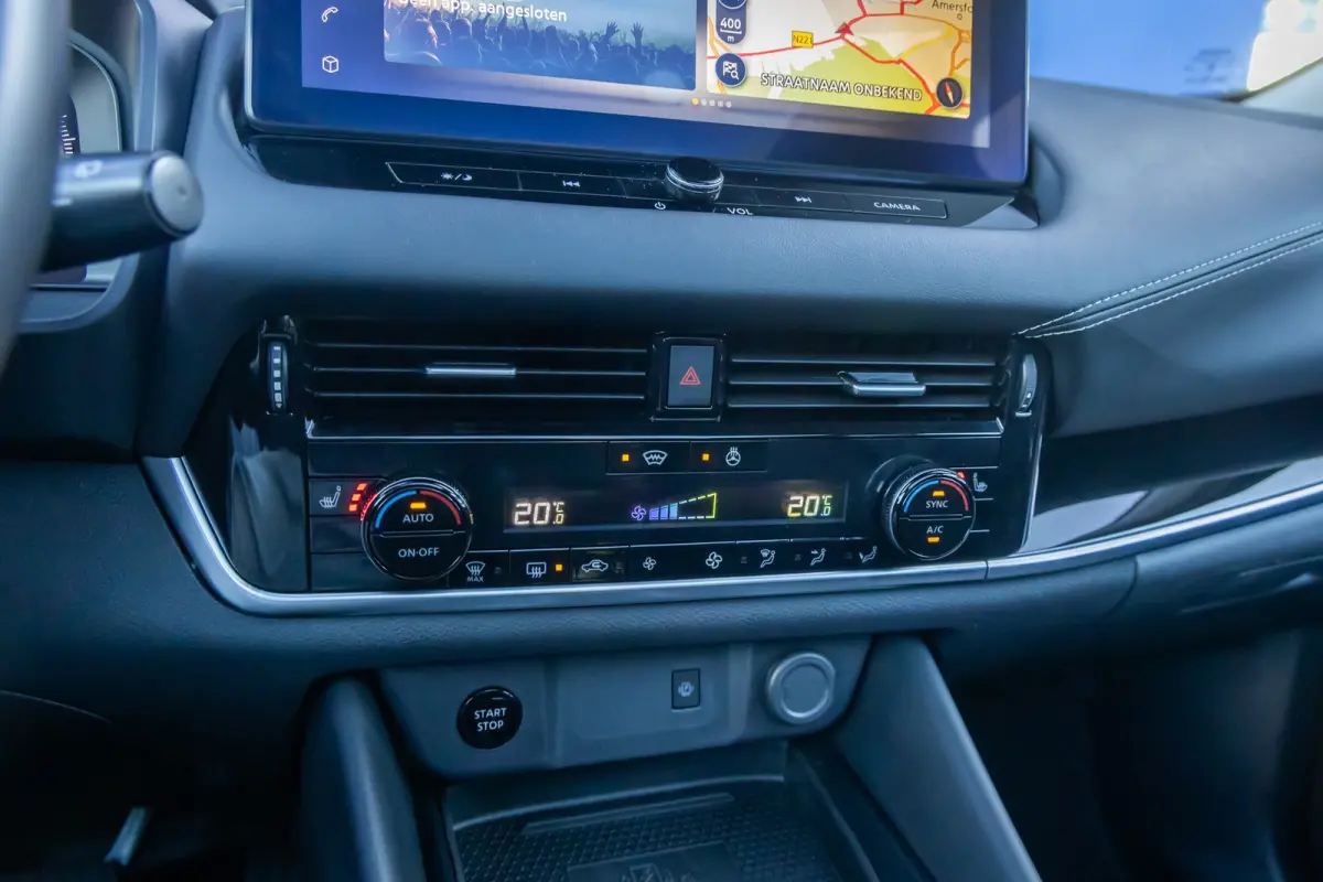 1.5 e-Power Business Design | Trekhaak | Stoelverwarming | 360 Camera | Achteruitrijcamera | Apple Carplay/Android Auto | Panoramadak Elek. | Achteruitrijcamera | Apple Carplay/Android Auto|