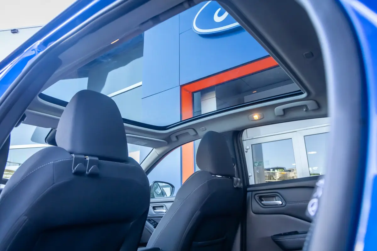 1.5 e-Power Business Design | Trekhaak | Stoelverwarming | 360 Camera | Achteruitrijcamera | Apple Carplay/Android Auto | Panoramadak Elek. | Achteruitrijcamera | Apple Carplay/Android Auto|
