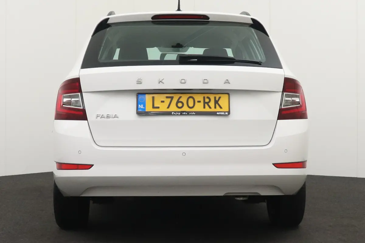 1.0 TSI Aut. Business Carplay Park.Sens Cruise
