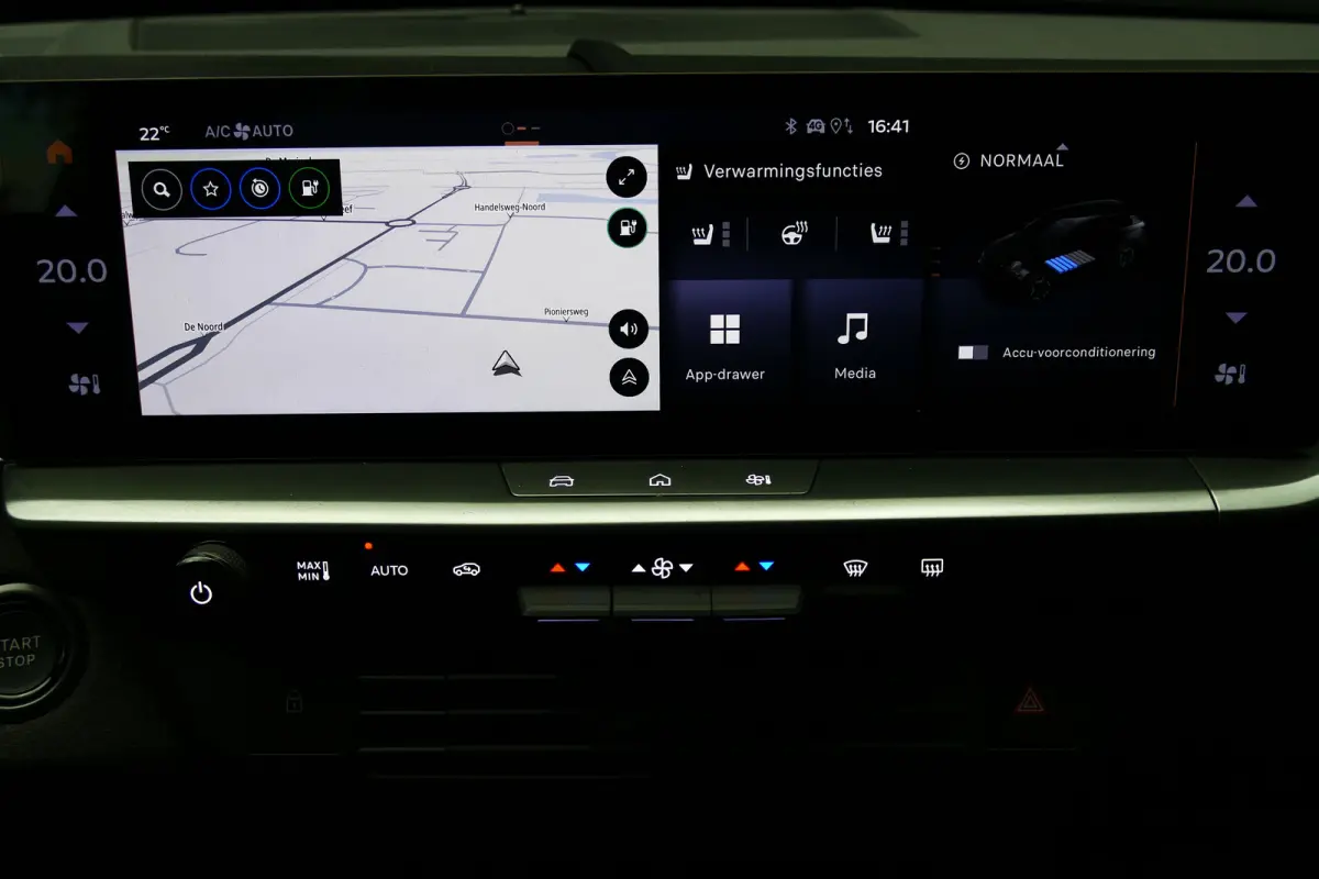 EV 73KWH 213PK BUSINESS EDITION AUTOMAAT / CAMERA / AFN.TREKHAAK / KEYLESS / FULL-LED / SOH 97,19% / STUUR-STOELVERWARMING / 20"LMV / AGR / NAVI / CLIMA / PDC / BLUETOOTH / ADAPT. CRUISECONT