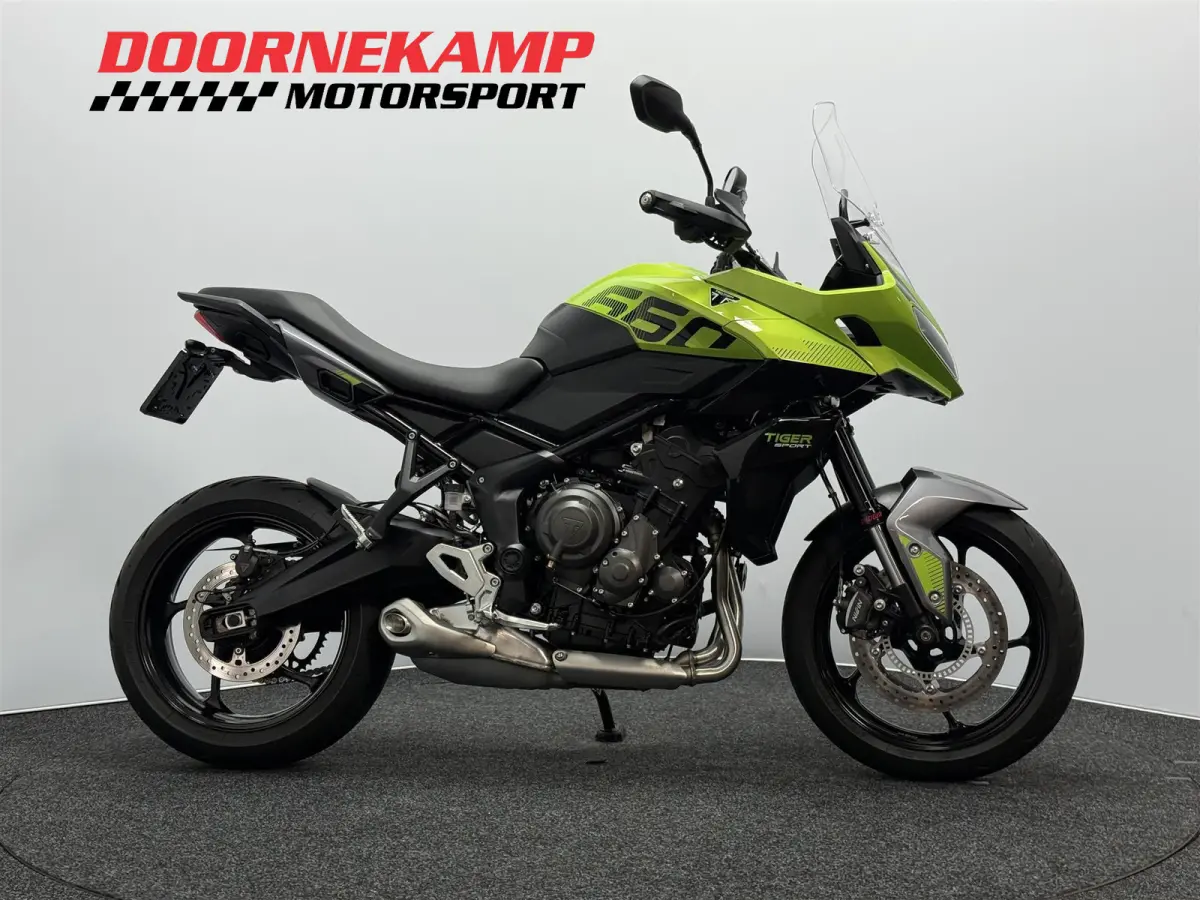 Triumph Tiger 2025 Benzine Handgeschakeld leasen