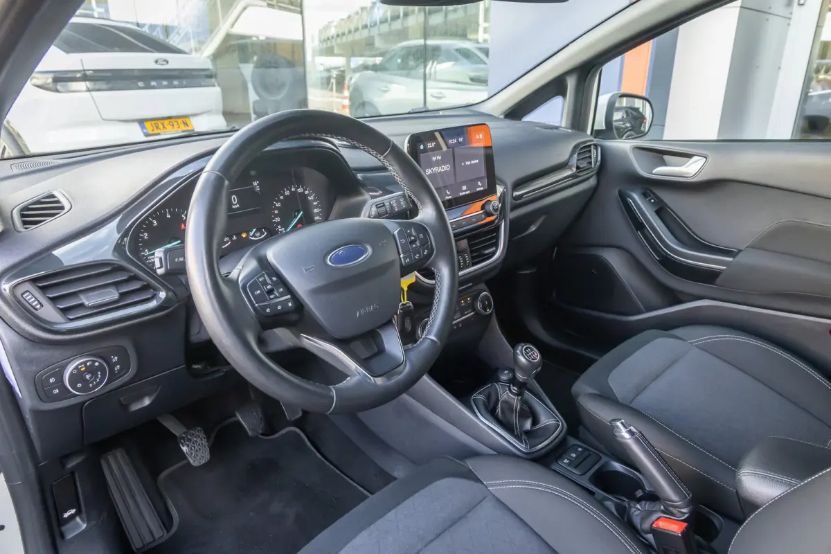 1.0 EcoBoost Active X | Stoel- Stuurverwarming | FULL-Led | Navi | Keyless | Apple Carplay/Android Auto | Airco (automatisch) | Apple Carplay/Android Auto|telefoonintegratie premium | Full-L