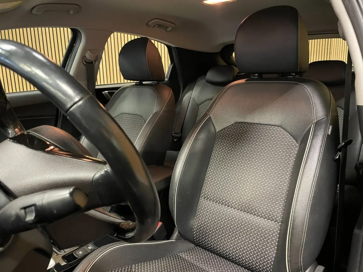 1.6 GDi PHEV DynamicPlusLine|ACC|ANDROID AUTO,APPLE CARPLAY|STOEL+STUURVERW|CAMERA|CRUISE+CLIMATE CONTROL|IN.BTW|1e EIG|