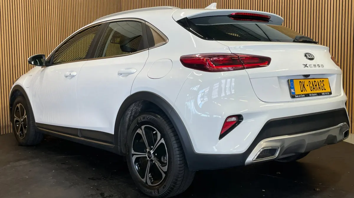 1.6 GDi PHEV DynamicPlusLine|ACC|ANDROID AUTO,APPLE CARPLAY|STOEL+STUURVERW|CAMERA|CRUISE+CLIMATE CONTROL|IN.BTW|1e EIG|