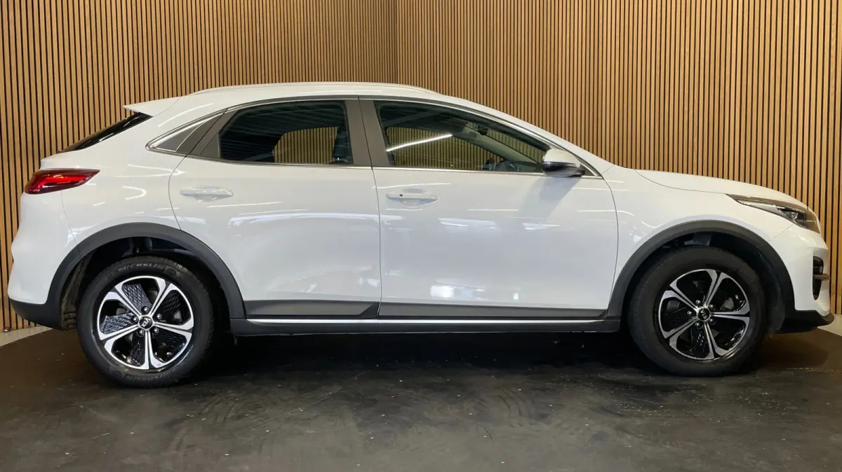 1.6 GDi PHEV DynamicPlusLine|ACC|ANDROID AUTO,APPLE CARPLAY|STOEL+STUURVERW|CAMERA|CRUISE+CLIMATE CONTROL|IN.BTW|1e EIG|