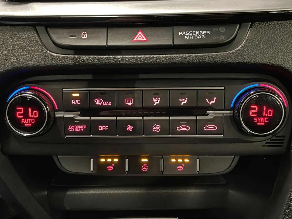 1.6 GDi PHEV DynamicPlusLine|ACC|ANDROID AUTO,APPLE CARPLAY|STOEL+STUURVERW|CAMERA|CRUISE+CLIMATE CONTROL|IN.BTW|1e EIG|