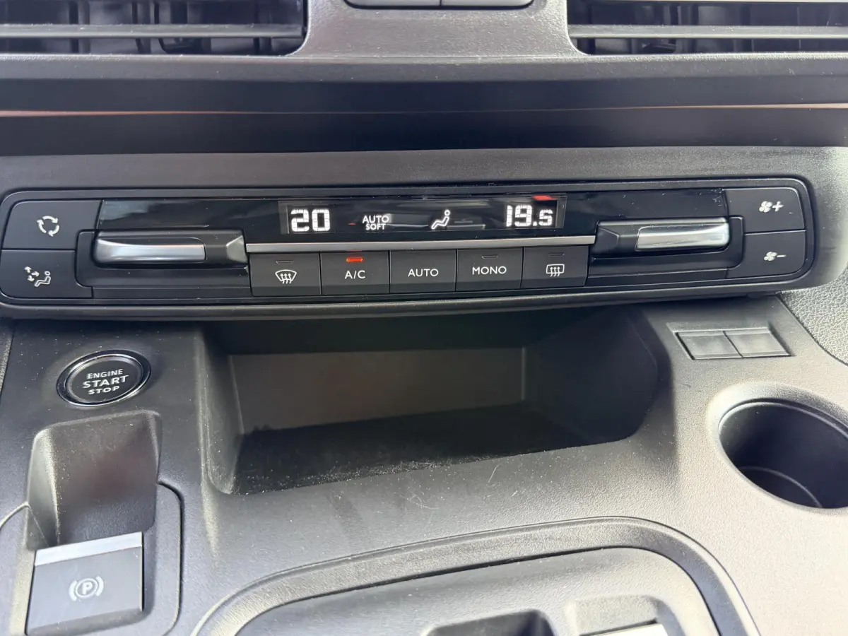 EV GT Line 50 kWh SoH 92,7 | dealeronderhouden | Trekhaak | GT-Line-pakket | Comfort-pakket | City-pakket | Stoelverwarming | Camera |