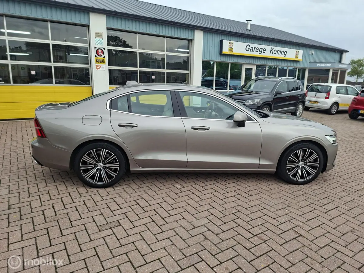 2.0 Recharge T6 AWD Inscription