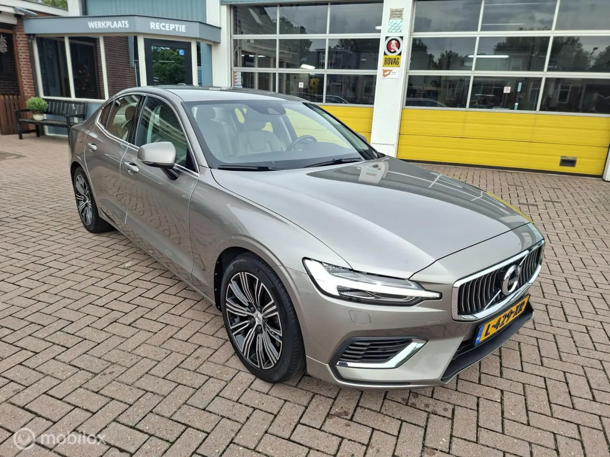 2.0 Recharge T6 AWD Inscription