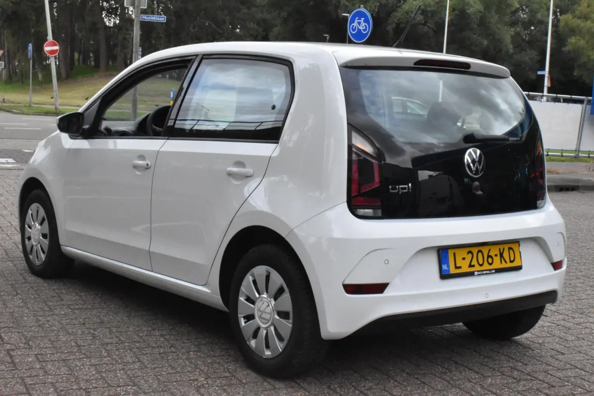 Up! 1.0 1e Eigenaar | Parkeercamera | Cruise Control | Climate | 12 mnd BOVAG garantie | Whatsapp 06-53188999