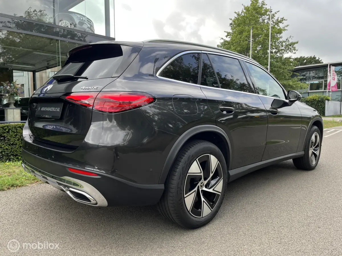 4MATIC Luxury Line 360 Camera, Dodehoek assist, Sfeerverlichting