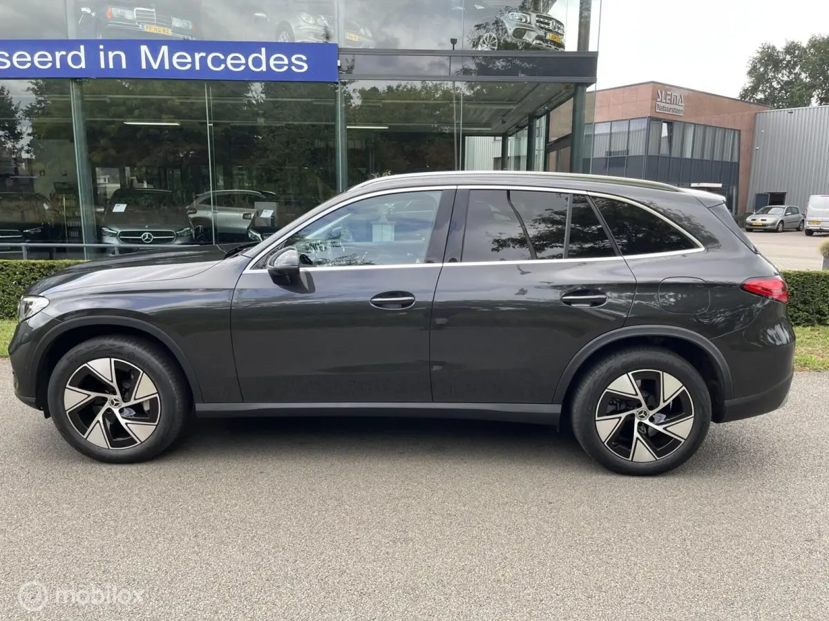 4MATIC Luxury Line 360 Camera, Dodehoek assist, Sfeerverlichting