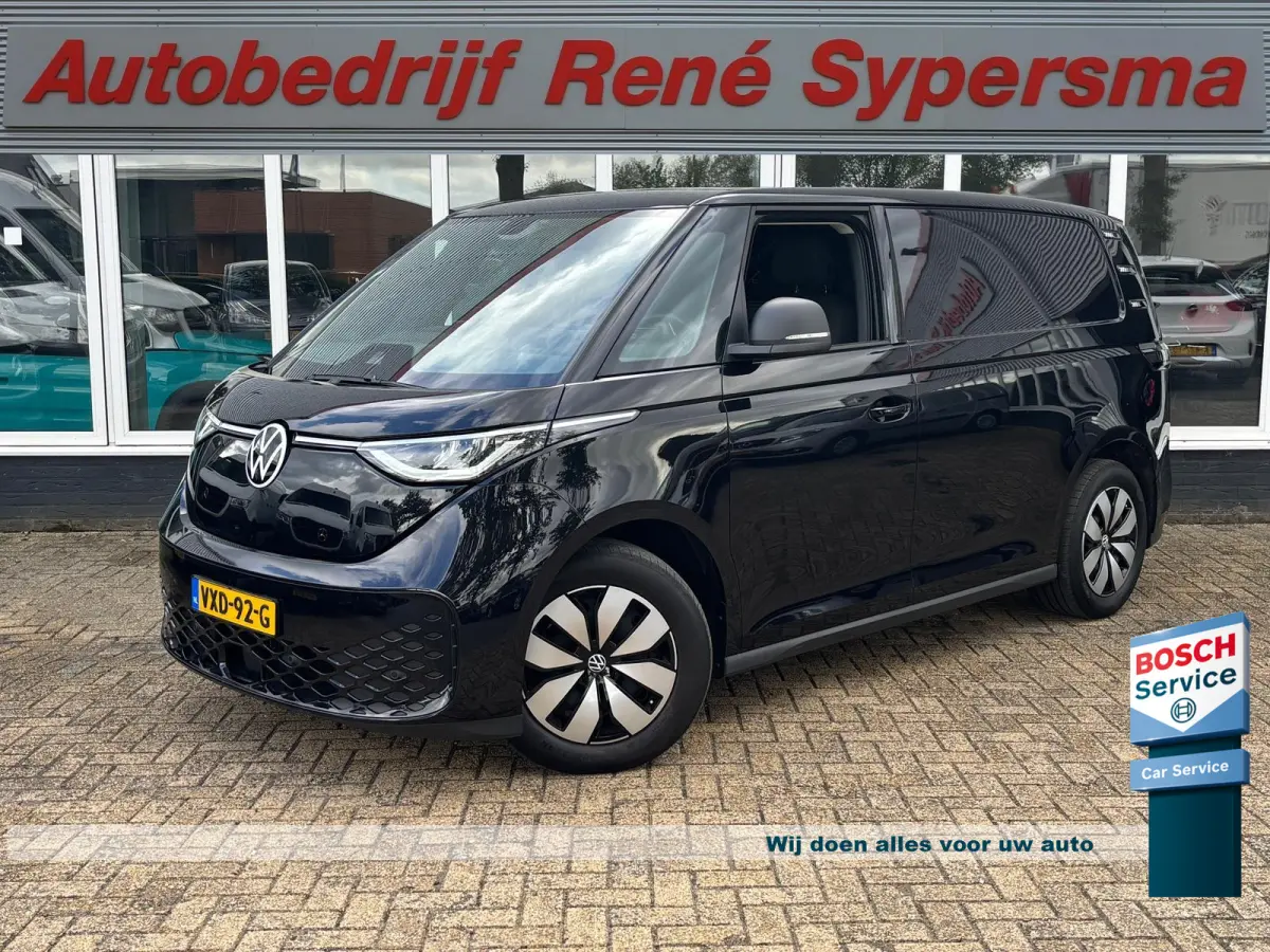 77 kWh | Sfeerverlichting | Stoelverwarming | Apple Carplay | Adaptieve Cruise