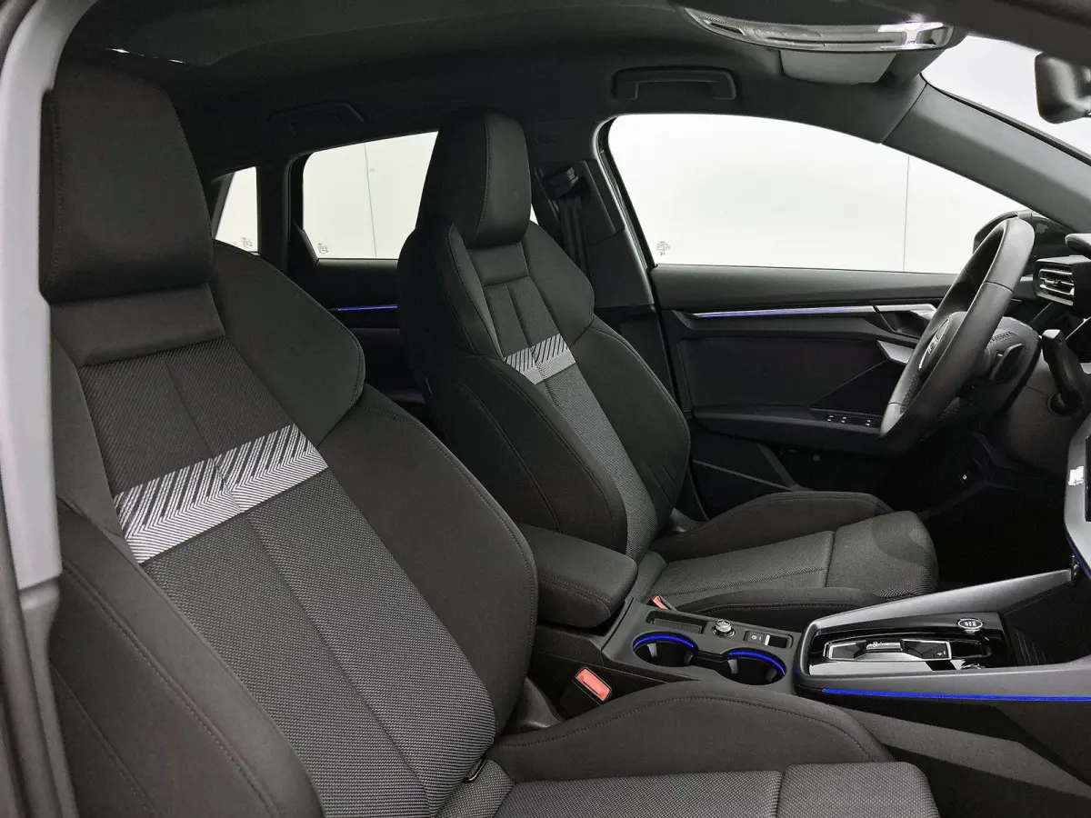 40 TFSI e S edition 204 PK
