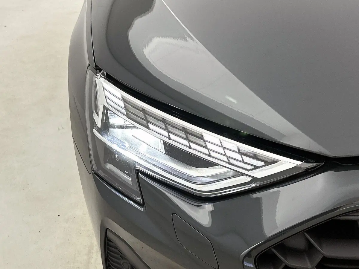 40 TFSI e S edition 204 PK