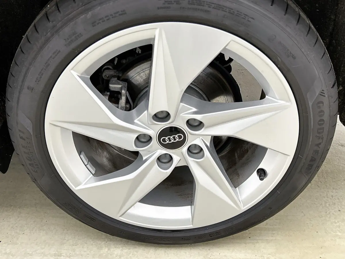 40 TFSI e S edition 204 PK