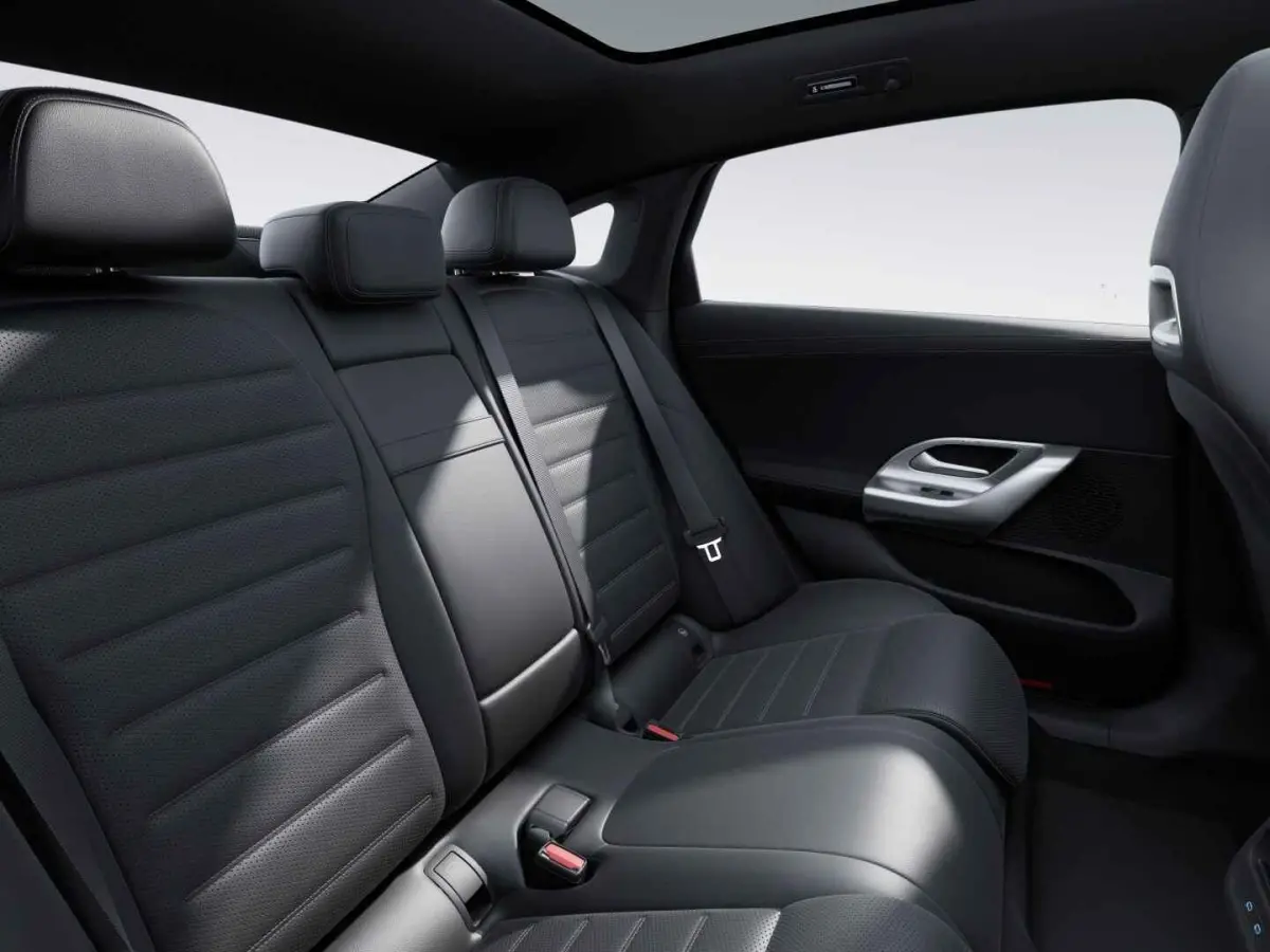electric 400 4MATIC Launch Edition 94 kWh