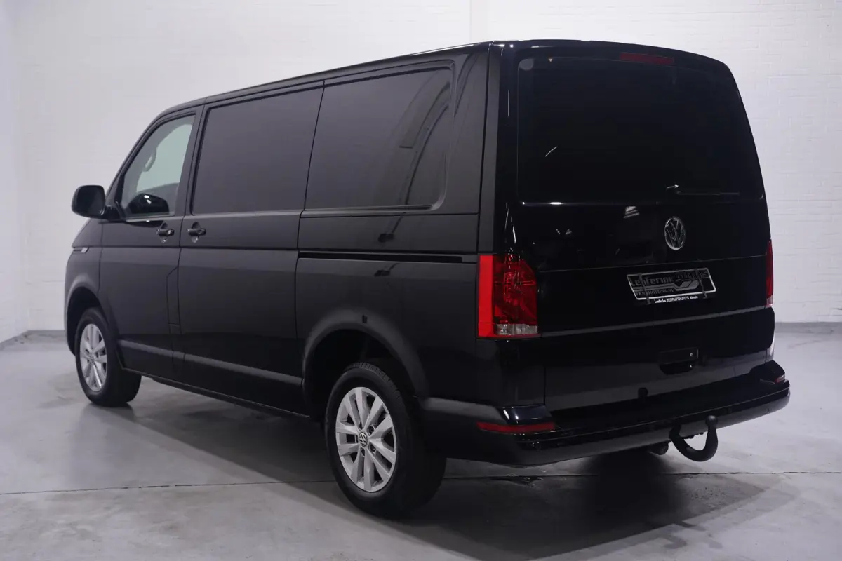 2.0 TDI 150 pk DSG Aut. L1H1 Airco, 2x Schuifdeur Apple Carplay, Cruise Control, 16" LMV, Trekhaak, 2-Zits
