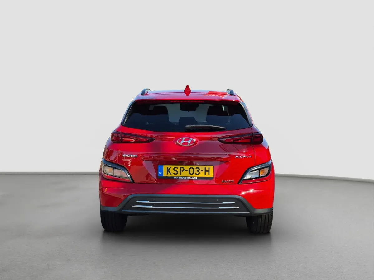Comfort 2WD | 100% SoH | Stoelverwarming | Stuurhulp | Camera | Android auto en Apple carplay | Climate control | Stuurverwarming | LMV 17 inch