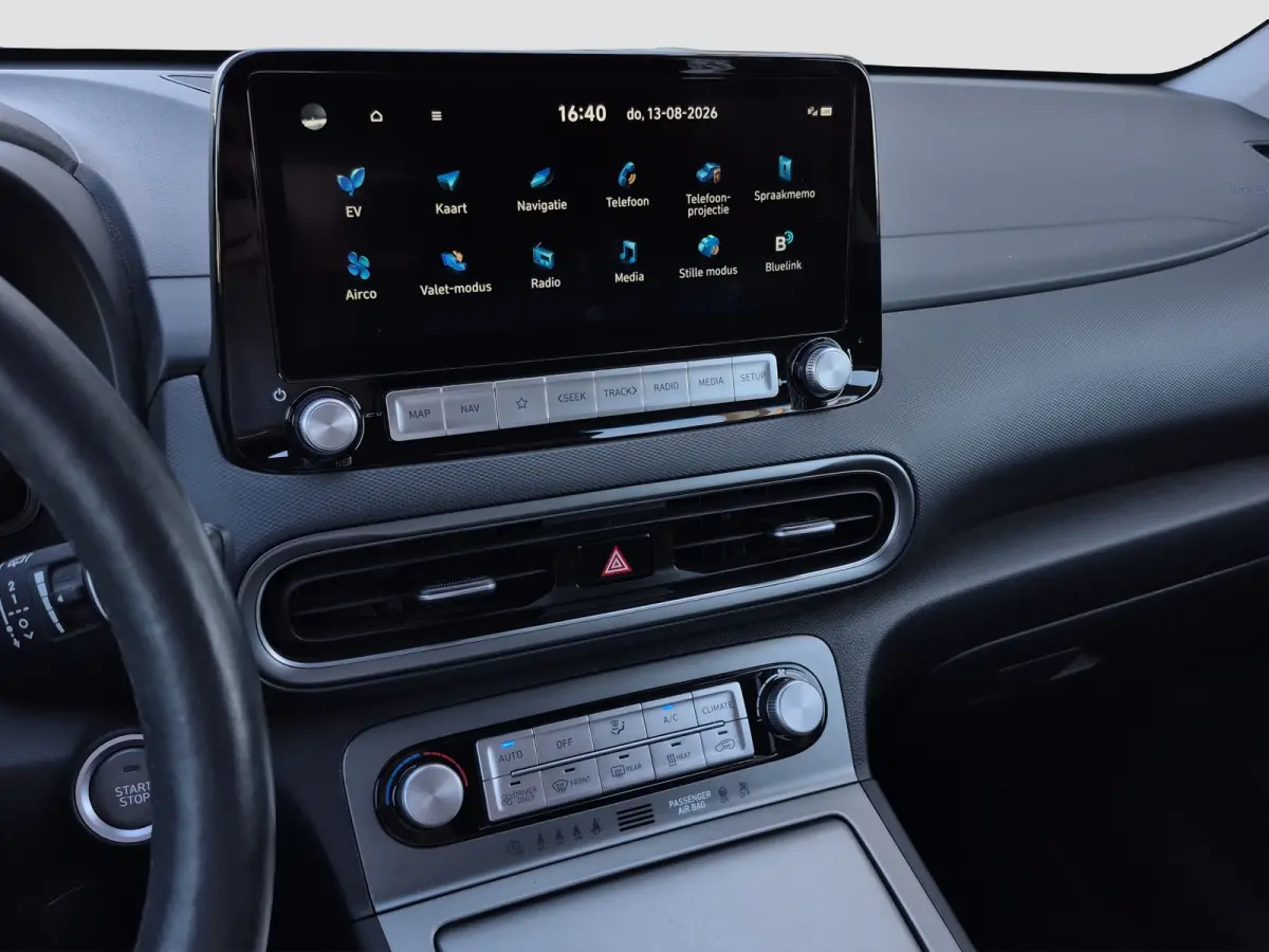 Comfort 2WD | 100% SoH | Stoelverwarming | Stuurhulp | Camera | Android auto en Apple carplay | Climate control | Stuurverwarming | LMV 17 inch