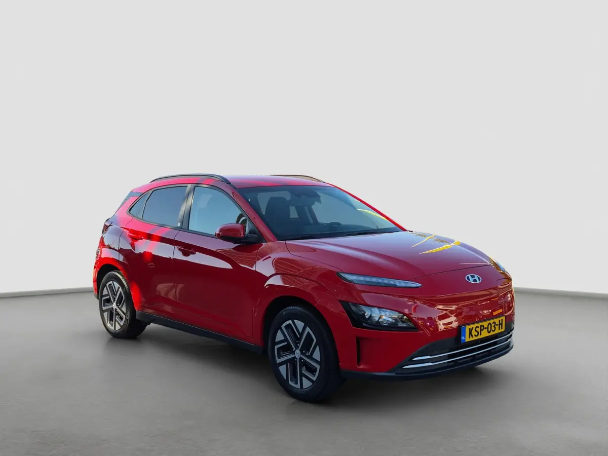 Comfort 2WD | 100% SoH | Stoelverwarming | Stuurhulp | Camera | Android auto en Apple carplay | Climate control | Stuurverwarming | LMV 17 inch