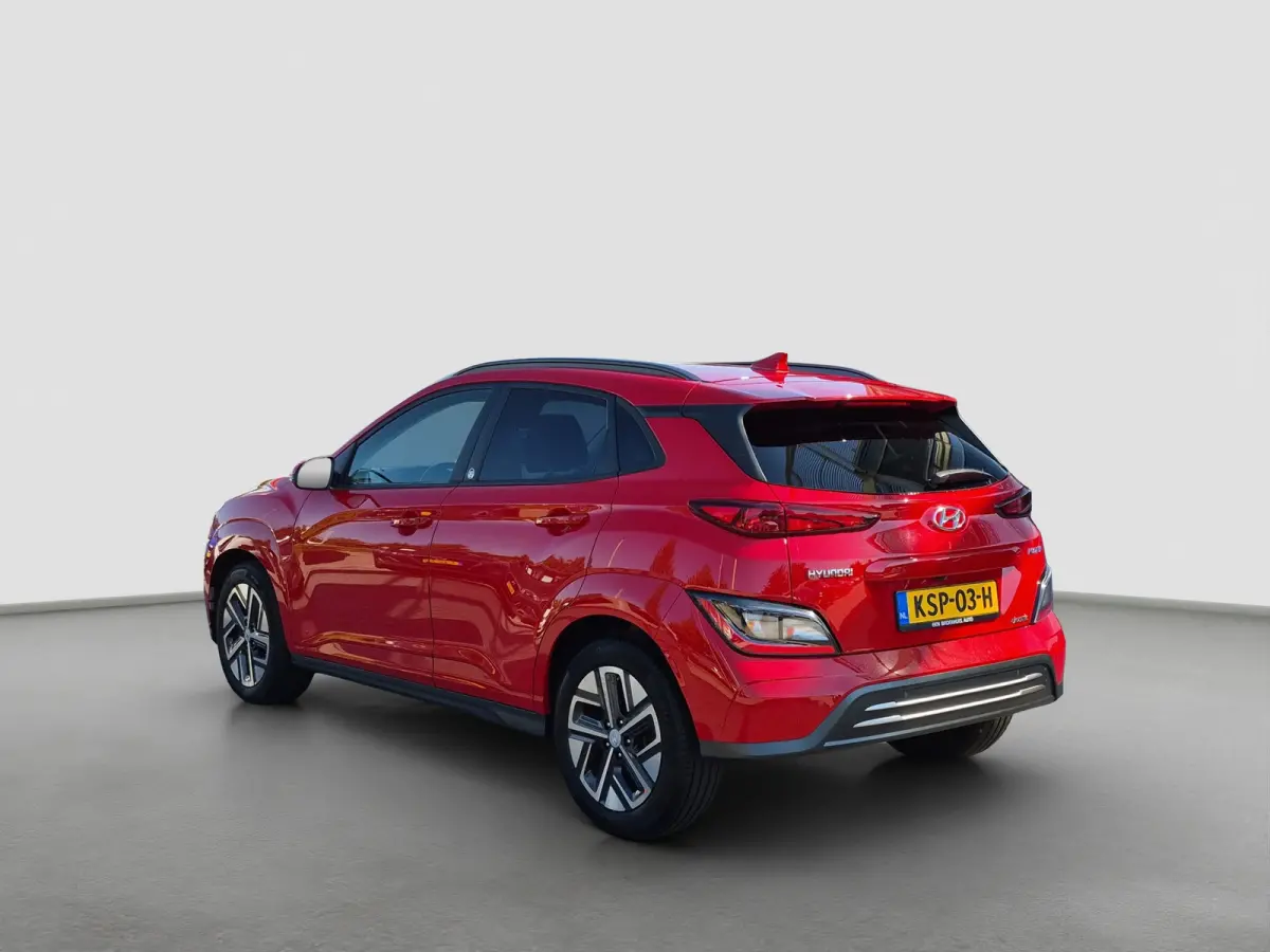 Comfort 2WD | 100% SoH | Stoelverwarming | Stuurhulp | Camera | Android auto en Apple carplay | Climate control | Stuurverwarming | LMV 17 inch