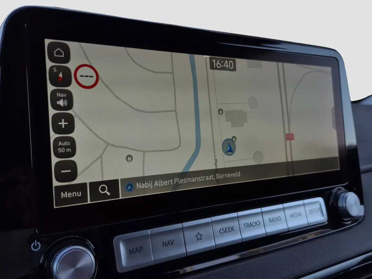 Comfort 2WD | 100% SoH | Stoelverwarming | Stuurhulp | Camera | Android auto en Apple carplay | Climate control | Stuurverwarming | LMV 17 inch