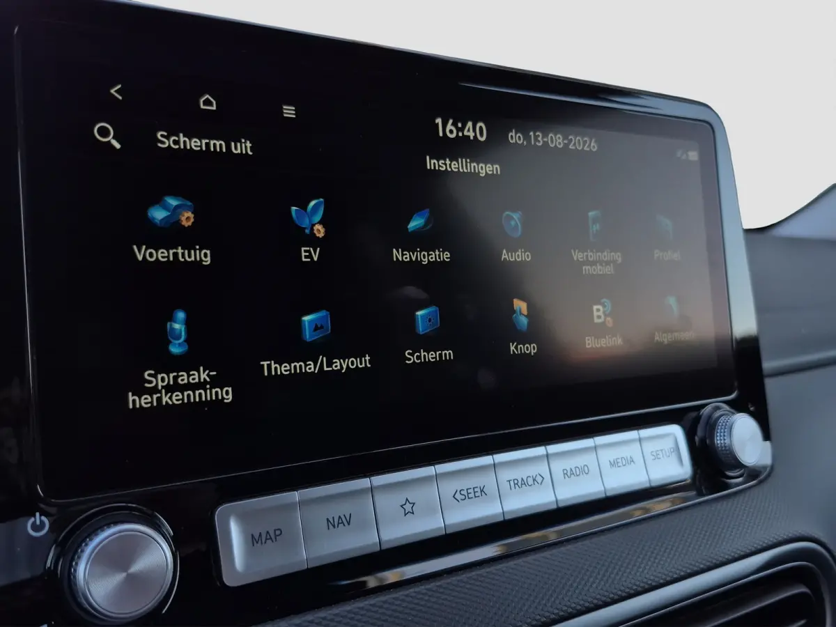 Comfort 2WD | 100% SoH | Stoelverwarming | Stuurhulp | Camera | Android auto en Apple carplay | Climate control | Stuurverwarming | LMV 17 inch