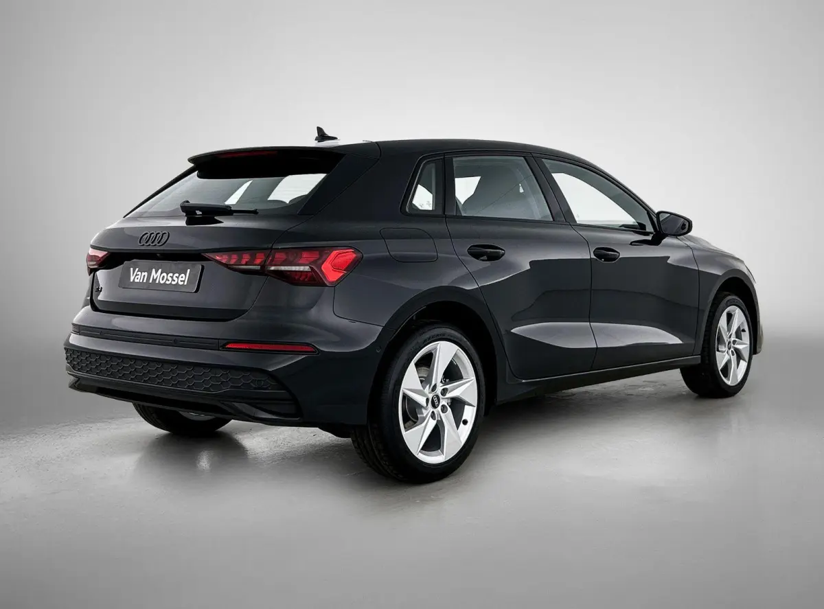 40 TFSI e Hybrid Advanced Edition | Automaat | Optiek Zwart | Sportstoelen | Stoelverwarming | Apple Carplay | Android Auto |