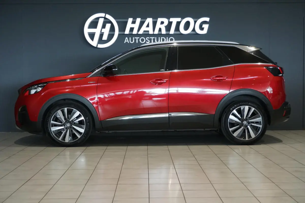 1.6 PureTech GT Line 181PK AUT. + PANORAMA / LEDER / DODEHOEK / CAMERA /