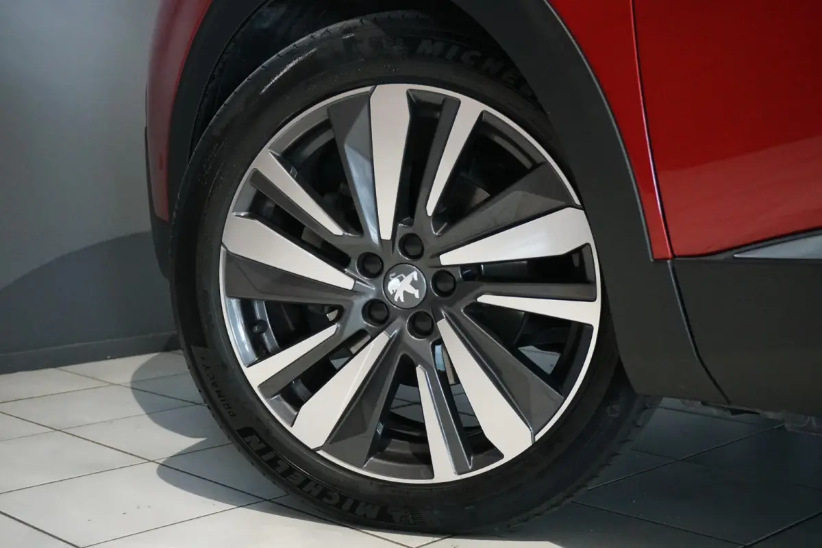 1.6 PureTech GT Line 181PK AUT. + PANORAMA / LEDER / DODEHOEK / CAMERA /