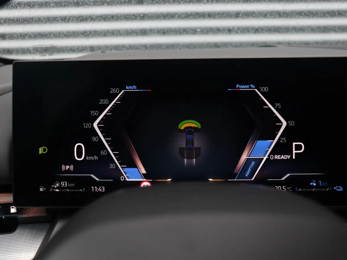 550e xDrive | M Sportpakket Pro | Innovation Pack | Panodak | Adaptief Onderstel Prof. | Driving Assistant | Harman Kardon | Getint Glas | SOH 100% | 21'' LMV