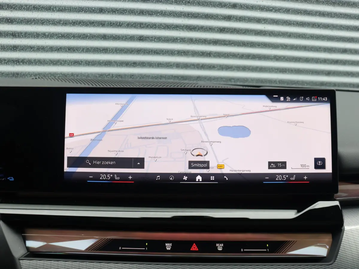 550e xDrive | M Sportpakket Pro | Innovation Pack | Panodak | Adaptief Onderstel Prof. | Driving Assistant | Harman Kardon | Getint Glas | SOH 100% | 21'' LMV
