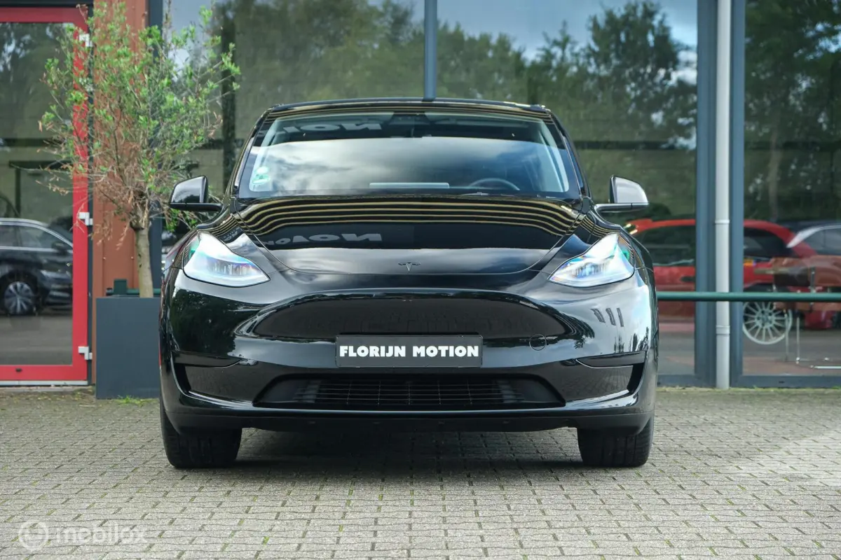 RWD 58 kWh | 93,2% SOH | 20 “ Turbine velgen | 360 camera | Trekhaak | Spoiler | LFP accu | 1600 kg trekvermogen | Autopilot