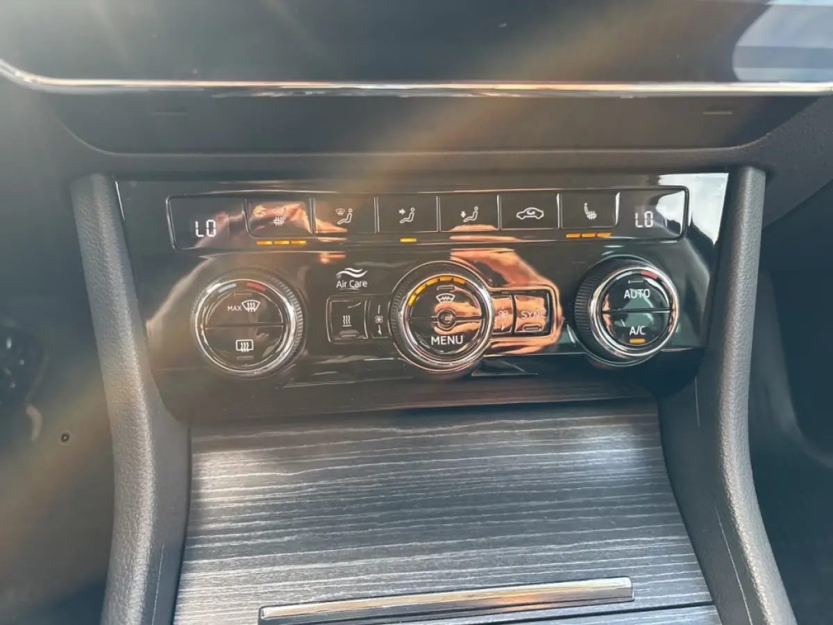 1.4 TSI IV STYLE ACC/360-CAMERA/ELEK-KLEP/MEMORY/CARPLAY