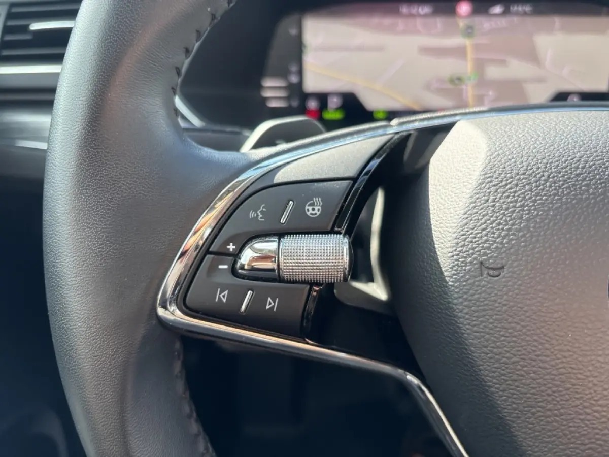 1.4 TSI IV STYLE ACC/360-CAMERA/ELEK-KLEP/MEMORY/CARPLAY