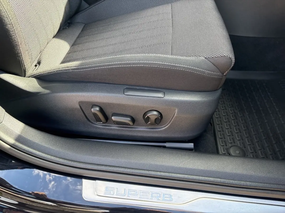 1.4 TSI IV STYLE ACC/360-CAMERA/ELEK-KLEP/MEMORY/CARPLAY