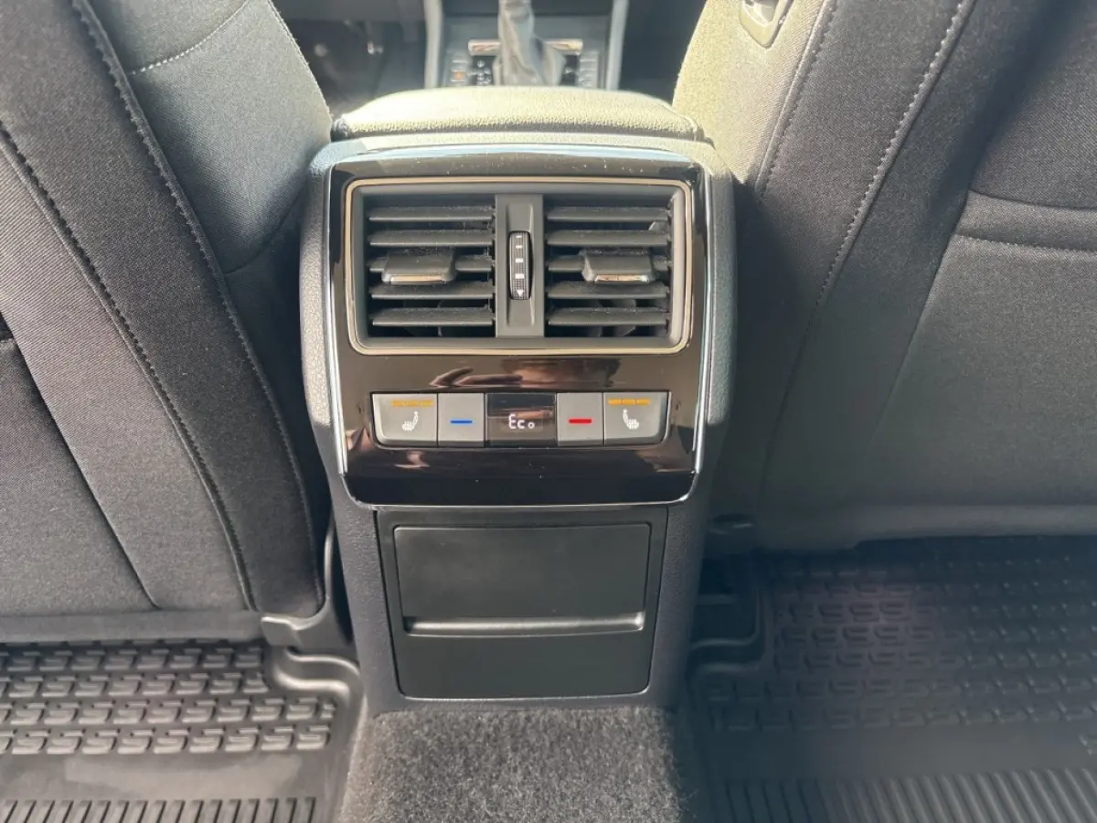 1.4 TSI IV STYLE ACC/360-CAMERA/ELEK-KLEP/MEMORY/CARPLAY