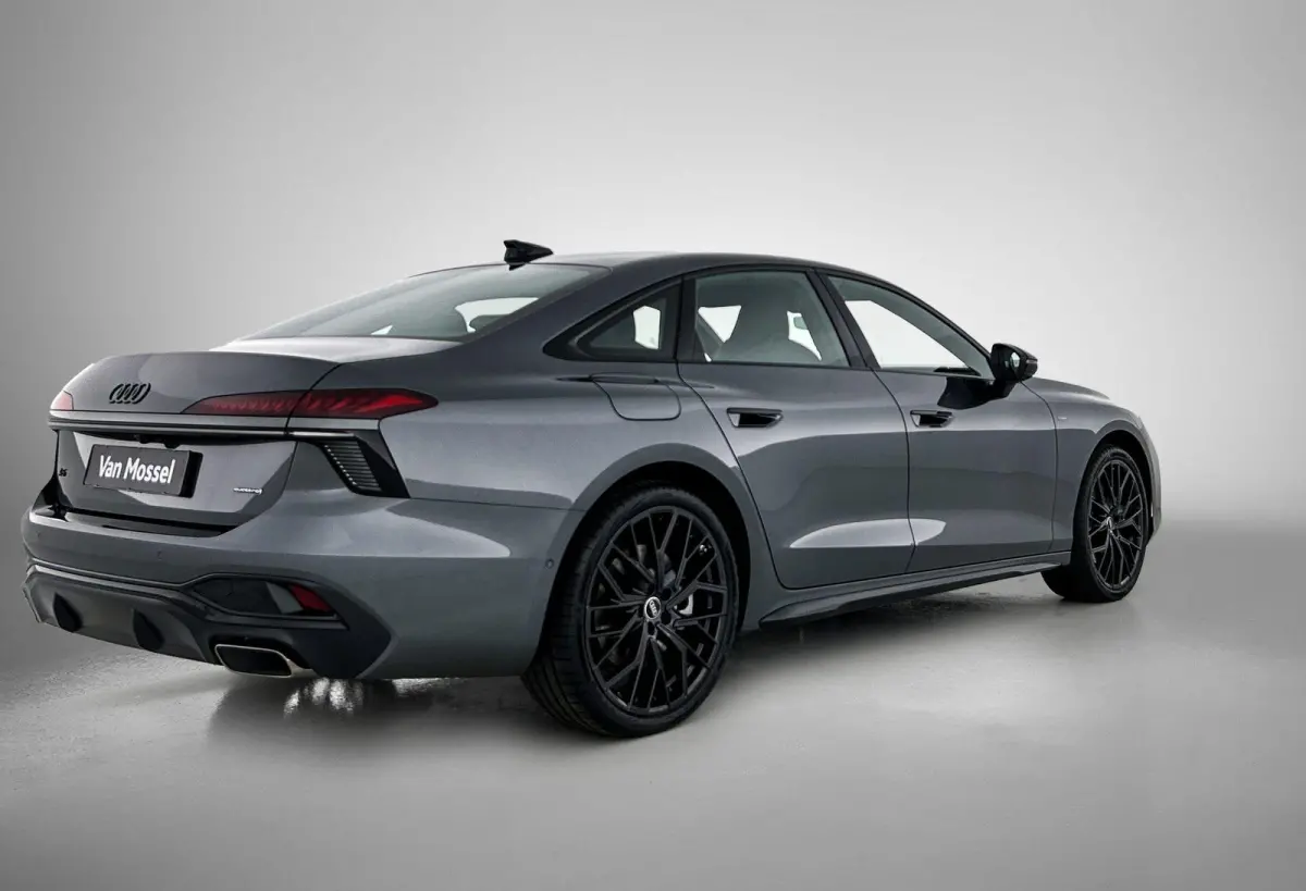 2.0 e-hybrid quattro S-Line 299 PK | Navigatie | Vierwielbesturing | Stoelverwarming | Tech plus | Optiek Pakket Zwart | Audi drive select | Memory Seats | Comfortpakket | Adaptive cruise co