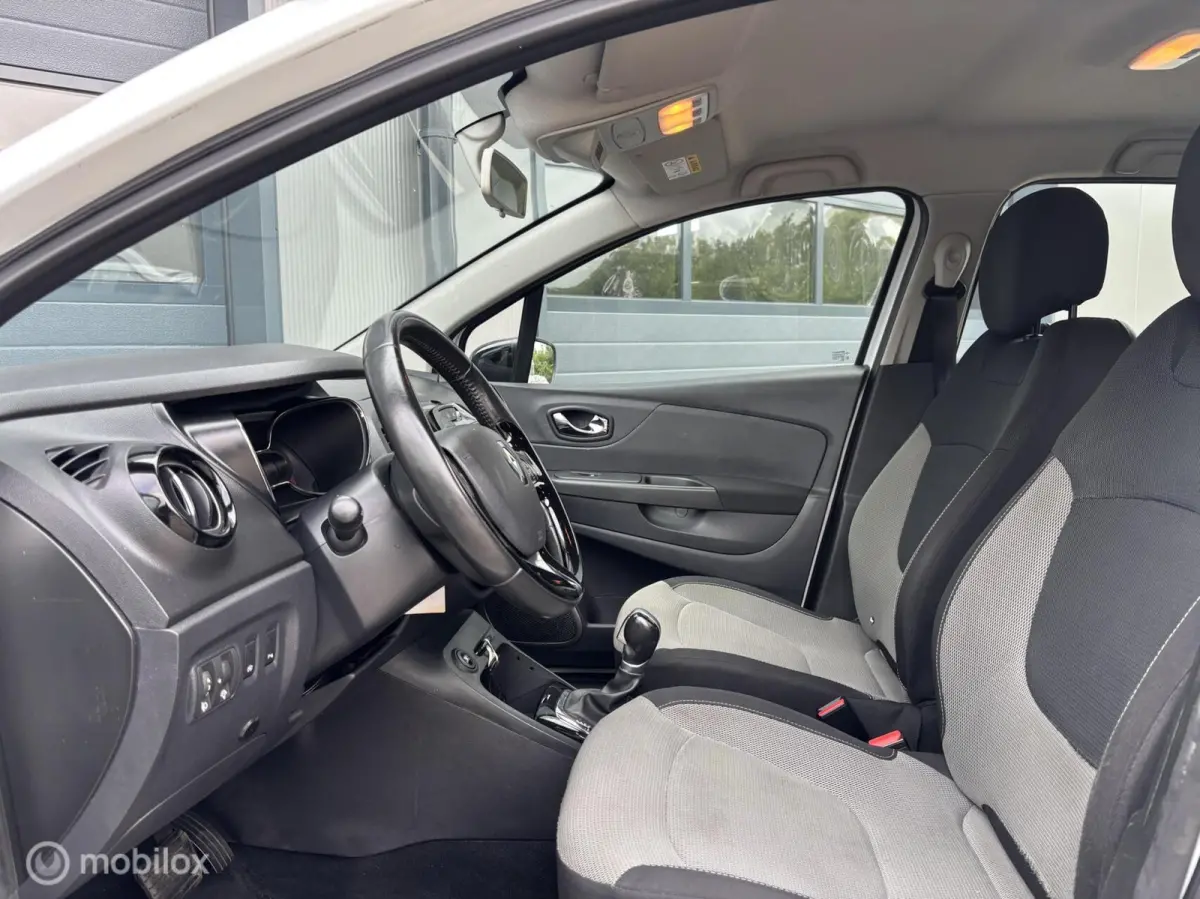 Captur TCe Expression Uitvoering