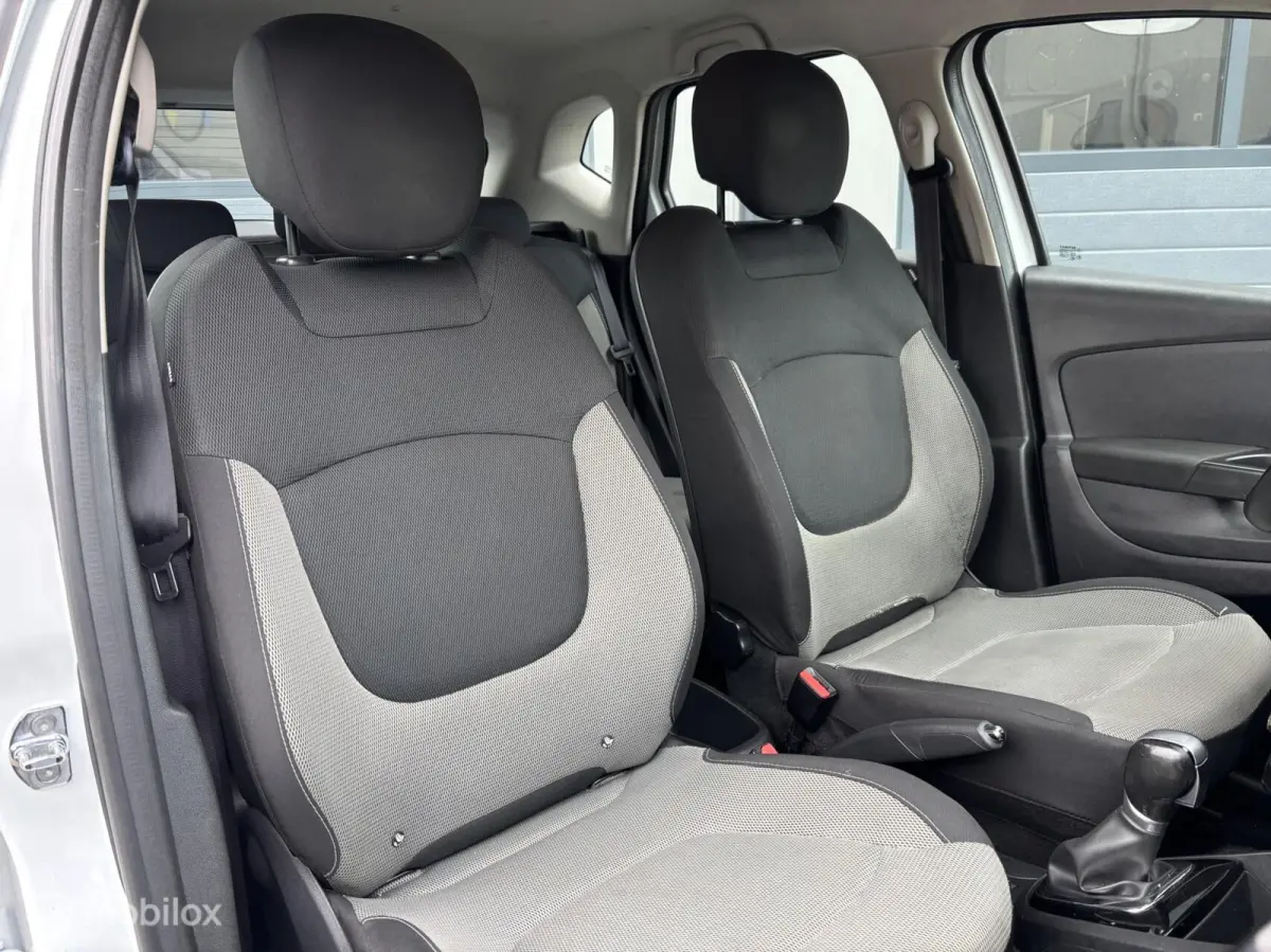 Captur TCe Expression Uitvoering