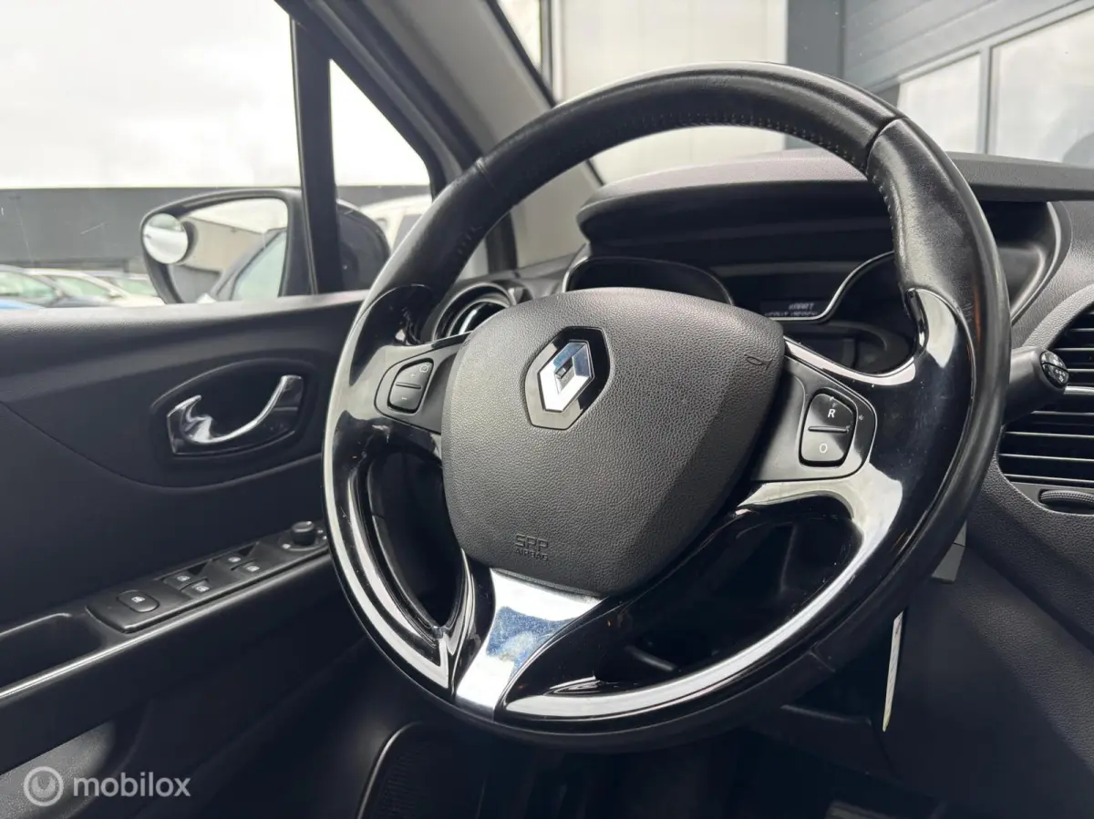 Captur TCe Expression Uitvoering