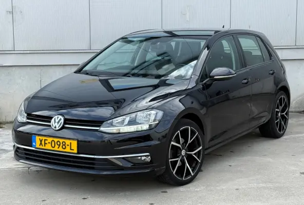 1.0 TSI Comfortline / NAP / LED / Navigatie / Alcantara / LM Velgen / Inruil mog.