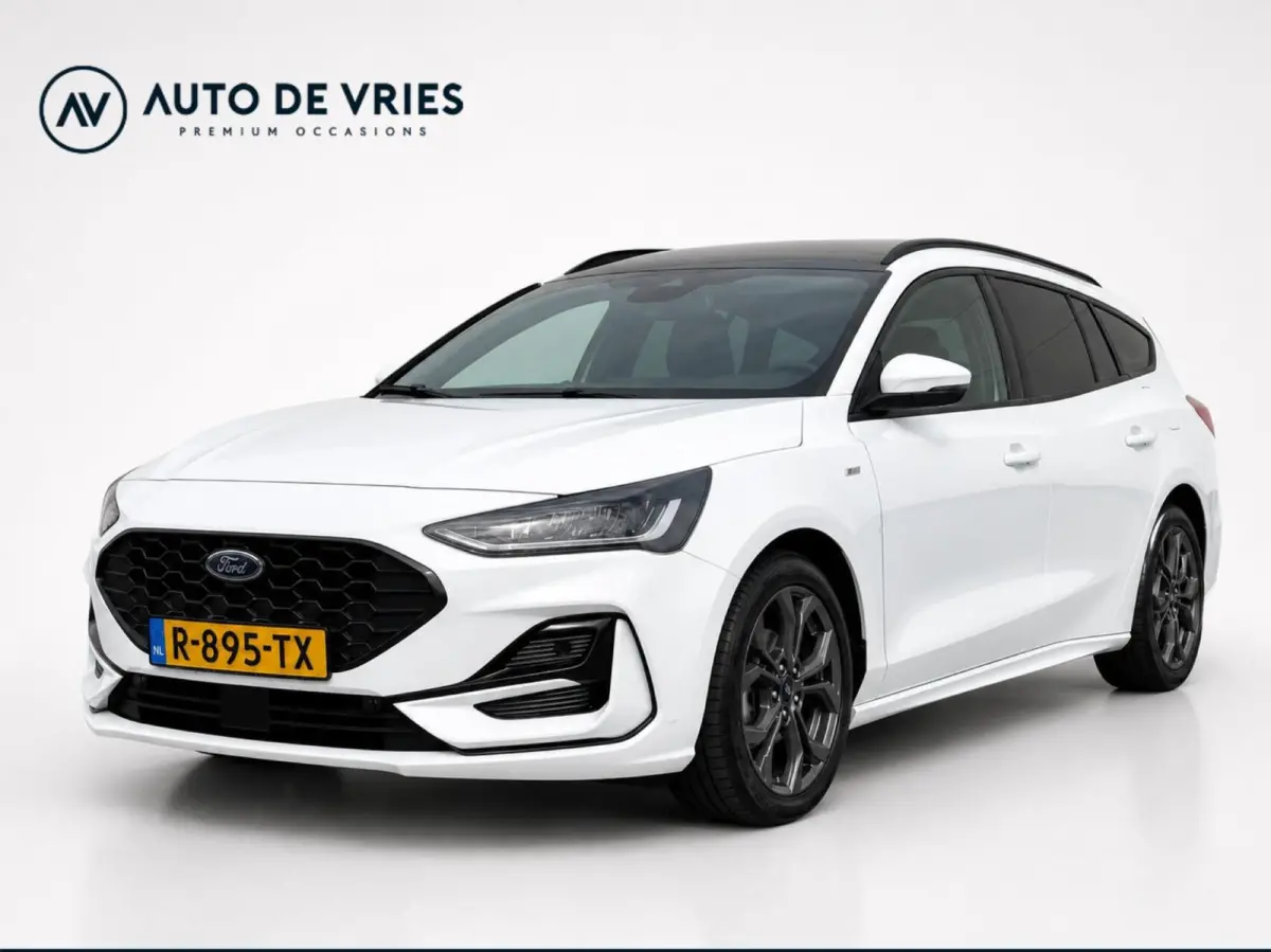 1.0 EcoBoost Hybrid 125pk ST Line | Panoramadak | Groot scherm navigatie | Winterpakket